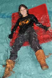 0469-v3 Movie and images of Serena