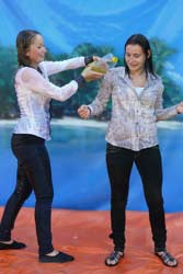 0544-v2 Movie and images of Sharon and Larissa