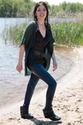 0593-v3 Movie and images of Sabina