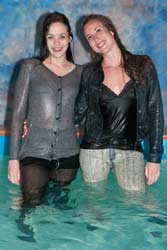 0654-v3 Movie and images of Jelena and Jeanette