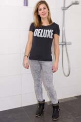 0739-v3 Movie (incl. 4K) and images of Ella