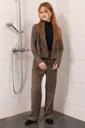 1078-v3 Movie (incl. 4K) and images of Ameria