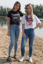 1088-v1 Movie (incl. 4K) and images of Eloise and Liv