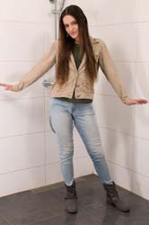 1117-v2 Movie (incl. 4K) and images of Aim